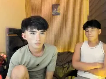 alluring_alpha Image 7