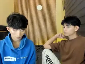 alluring_alpha Image 9