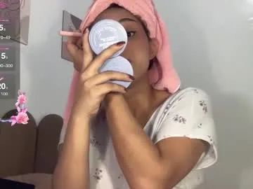 alluringallison Image 7