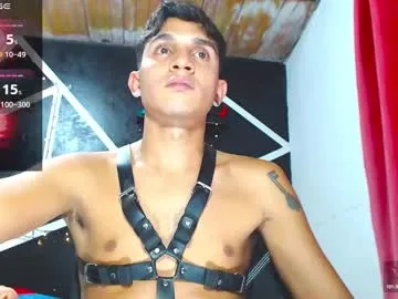 angel_latinboy Image 18