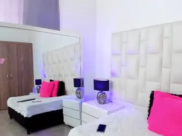 ariana_rouse_ Image 8