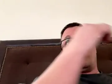 bigger22332233's Thumb Image