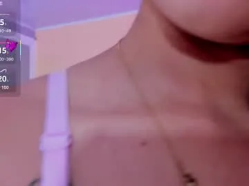 candy_brunette_18 Image 6