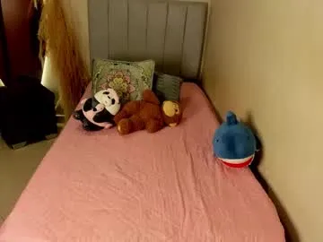 chloeharlan_ Image 11