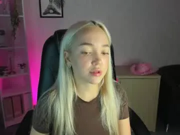 christy_little Image 13