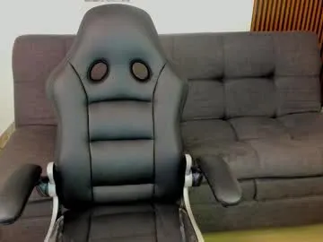 crimson_tati Image 11