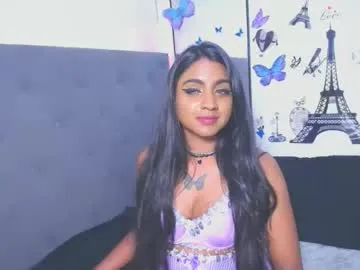 delilah_blazee Image 16