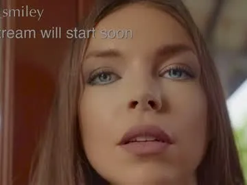 diana_smiley Image 18