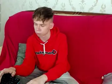 elliot_mars_'s Thumb Image