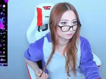 emily_cline Image 19