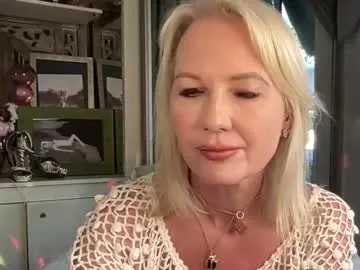 gl1tter_barbie Image 15