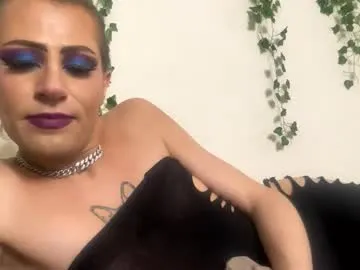 hottiefrmhell97 Image 8