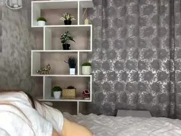 jinny_garland Image 8