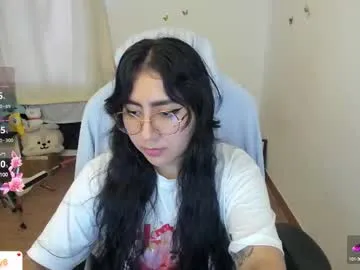 kat_ly_chan Image 13