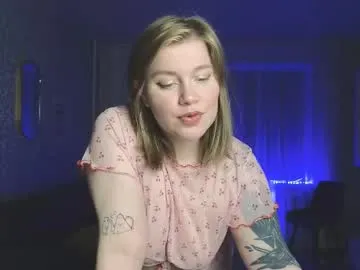 kira_citro Image 2