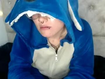 megan_coop3r_ Image 3