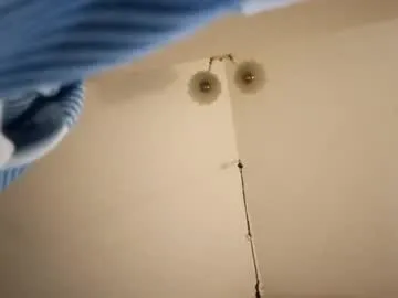 modelusnow's Thumb Image