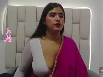 naya_yalitza Image 3