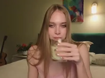 peachcreamcouple Image 2