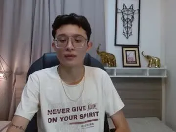 santiago_russo18 Image 2