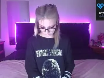 shysweetrish Image 11