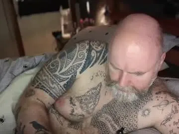 tattooeddilf01's Thumb Image